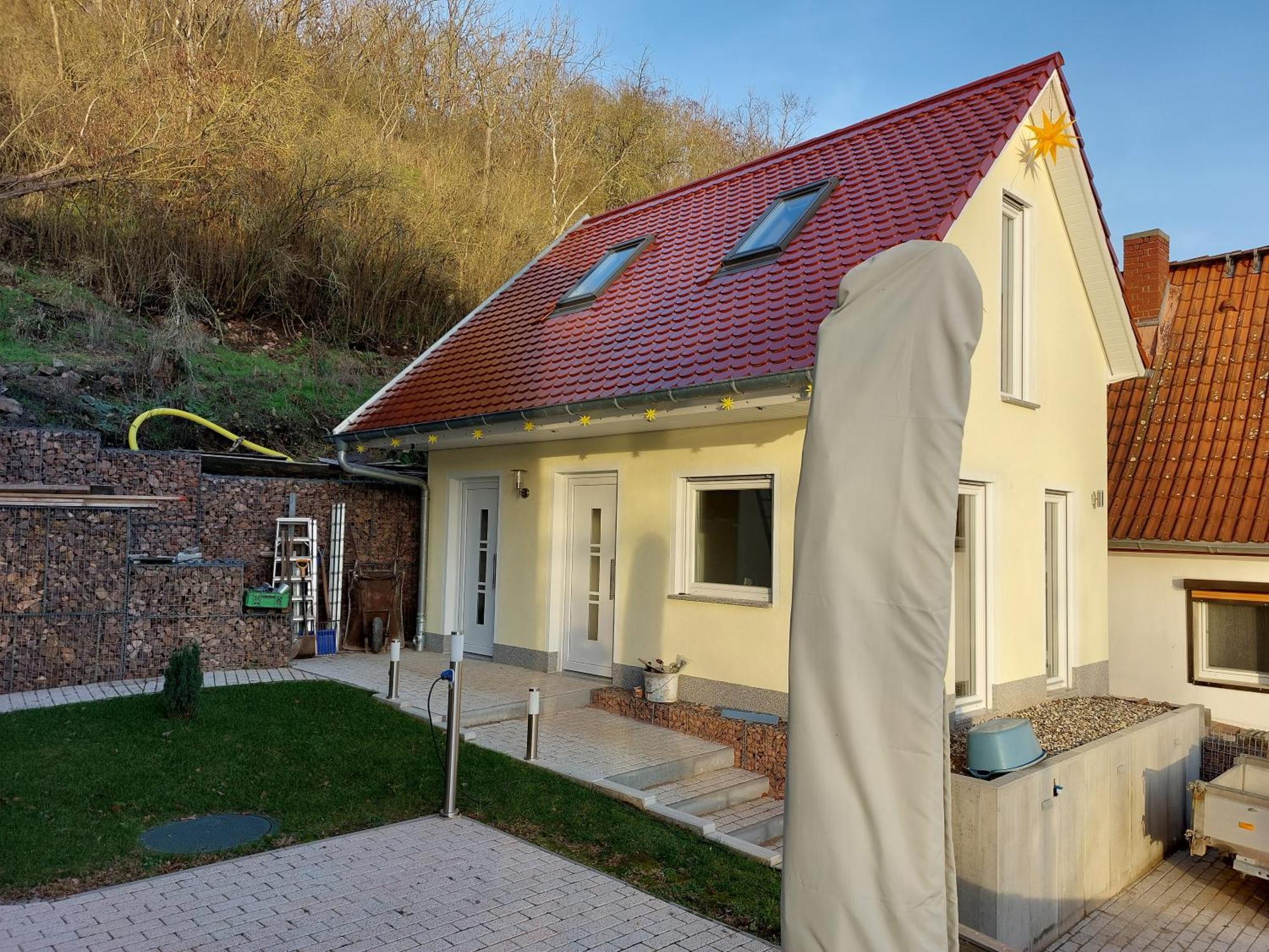 Ferienhaus Saaleblick Wettin Buitenkant foto